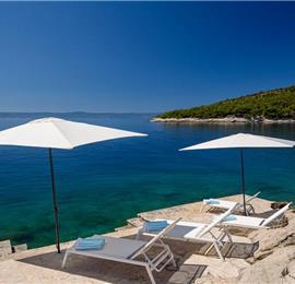 Luxury 6 Bedroom Seaside Villa with Heated Infinity Pool near Sumartin on Brac Island, Sleeps 14